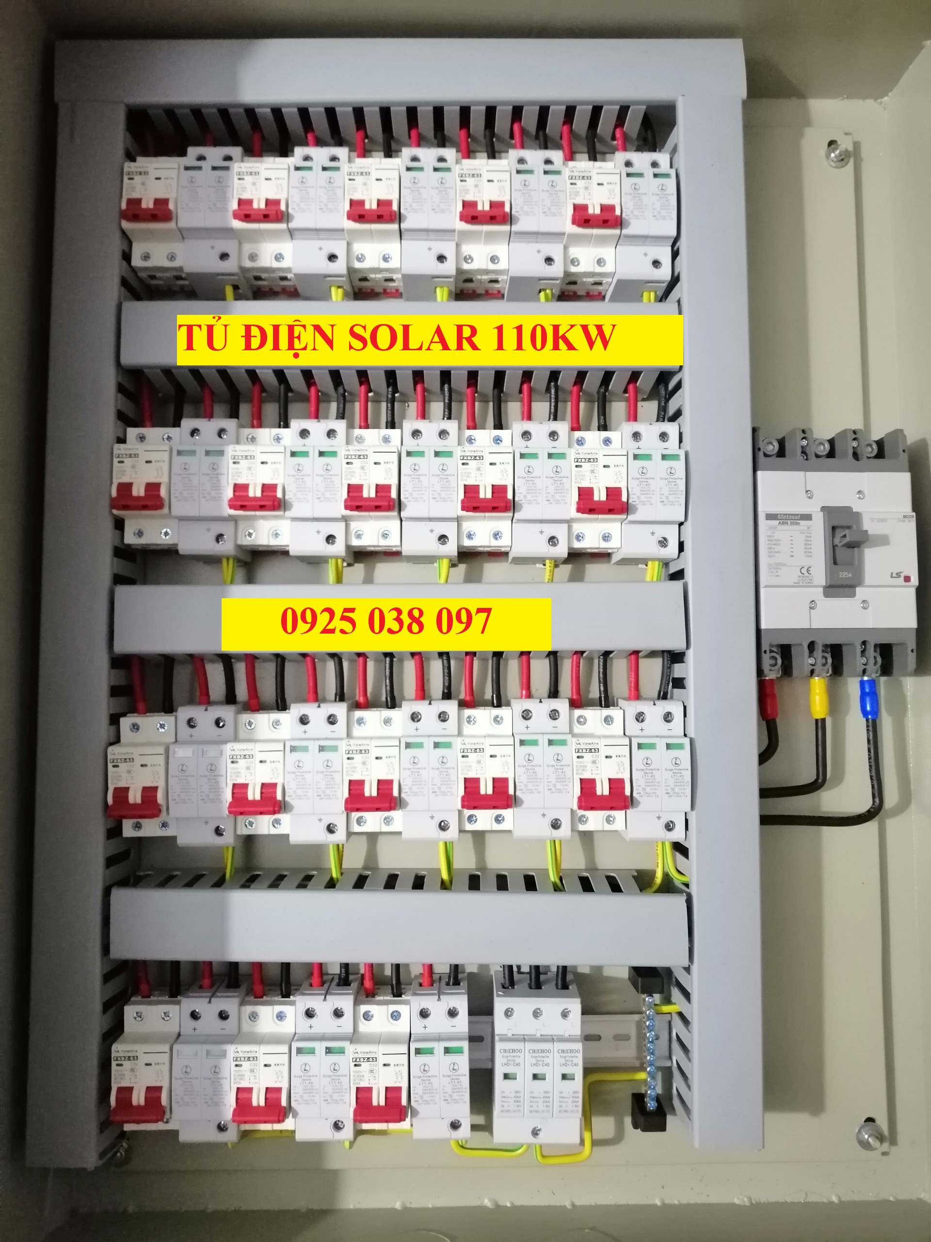 tủ điện năng lượng mặt trời 110kW 18 strings