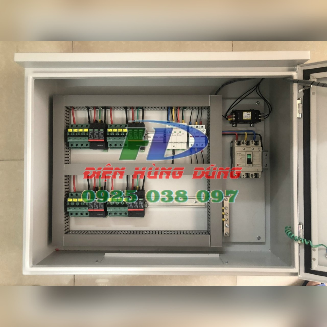 tủ điện solar năng lượng mặt trời
